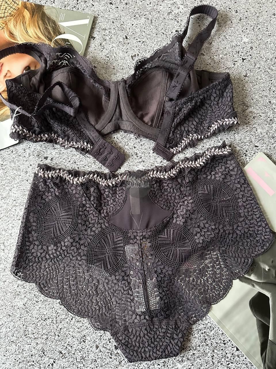 Кружевной комплект С бюстгальтер с трусиками шортики сливовый 85C